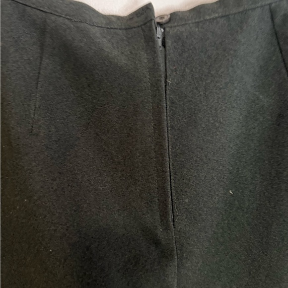 Typhany Vintage Elegant Dark Green Women's midi Skirt in size 14 - Picture 4 of 11